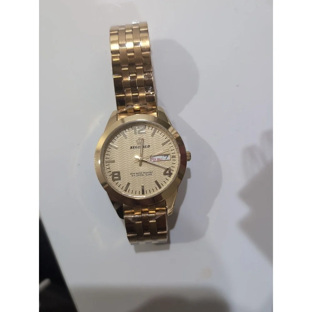 Reginald Mens Wrist‎ Watch Gold White Analog Quartz Needs Battery
